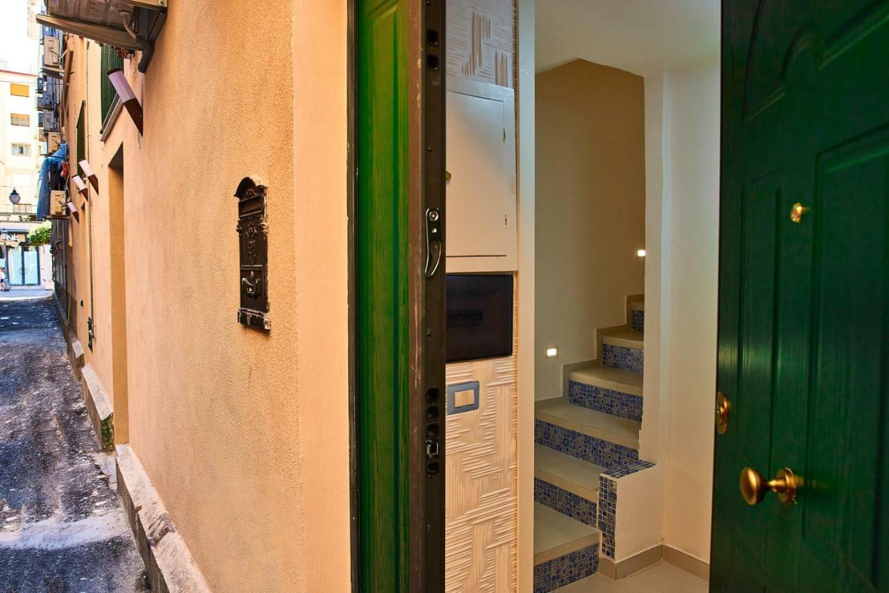 Casa Sul Corso Διαμέρισμα Σαλέρνο Εξωτερικό φωτογραφία